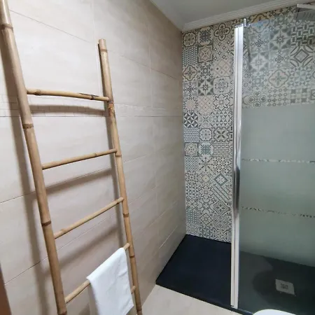 Piso Amplio Playa 3 Dormitorios Buena Ubicacion Apartmán Portonovo